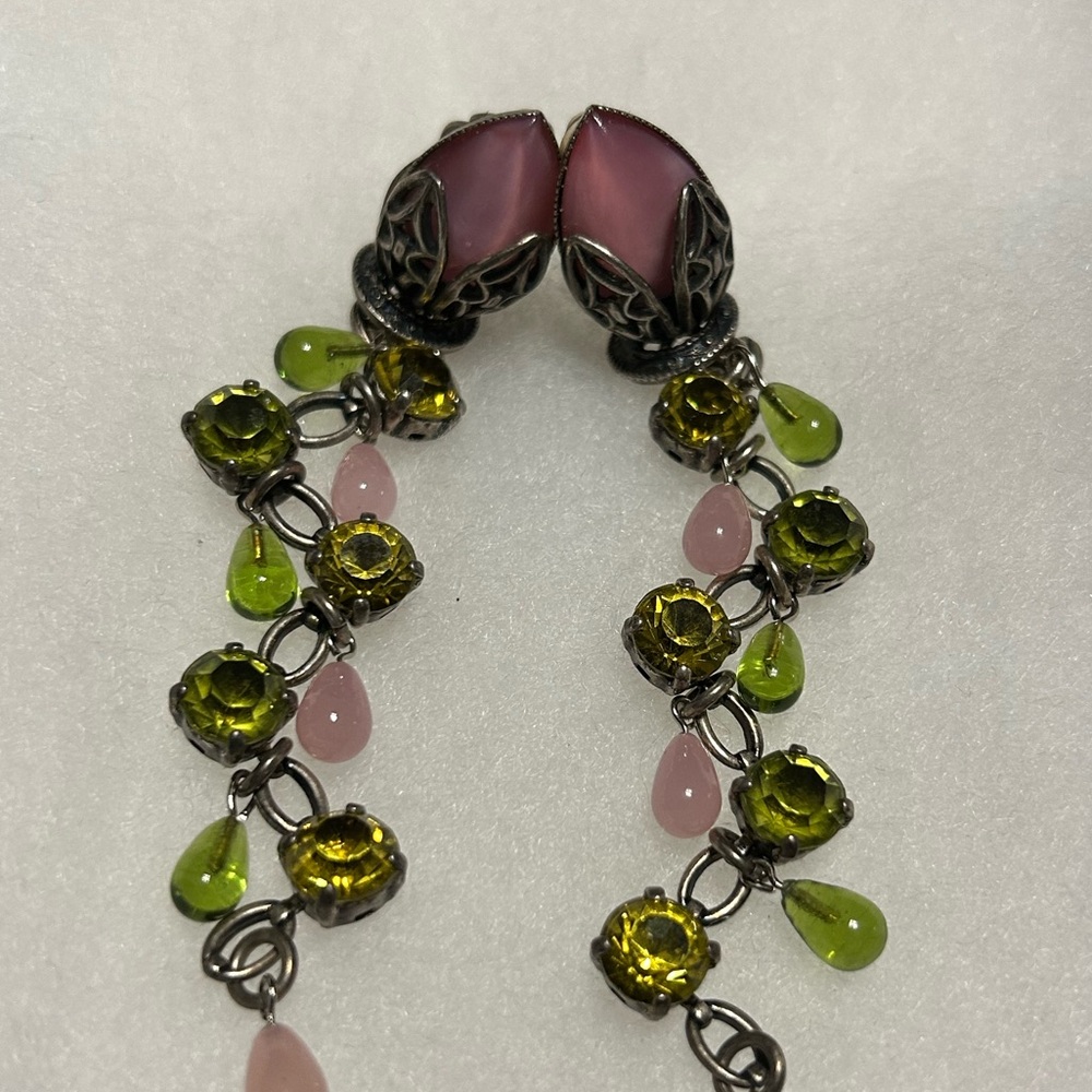 Vintage pink and green drop earrings clip on